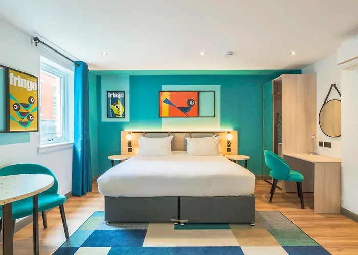 Holyrood Aparthotel Edimburgo